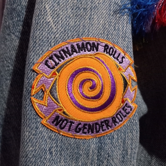 Pretty in Pride- Custom RAGE rainbow cropped denim jacket! PRICE FIRM! - Picture 4 of 15